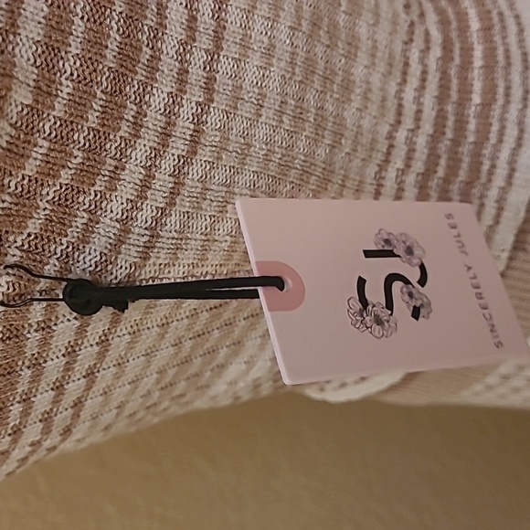 NWT Womens Sincerely Jules Sweater Set Including Halter Top & Skirt Size M - Picture 5 of 8